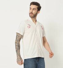 Load image into Gallery viewer, Birdie Embroidery Shirt
