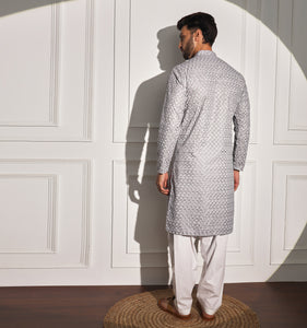 Aaghaz Embroidered Kurta