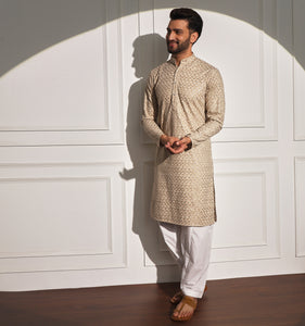 Ibtidayi Embroidered Kurta