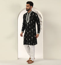 Load image into Gallery viewer, Mehwish Embroidered Sequin Kurta
