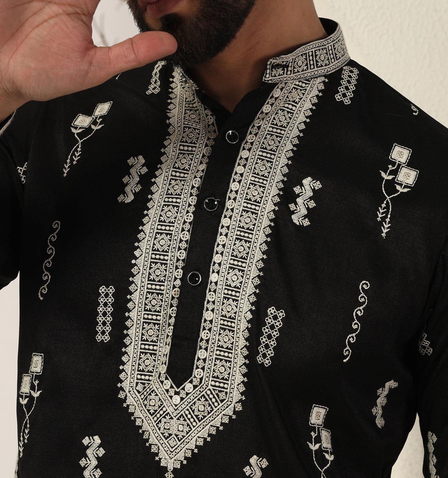 Mehwish Embroidered Sequin Kurta