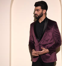 Load image into Gallery viewer, Wine Velvet Tuxedo Blazer
