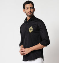 Load image into Gallery viewer, Simba Embroidery Shirt
