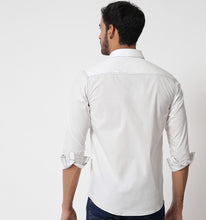 Load image into Gallery viewer, White Contrast Stitch Detail Shirt
