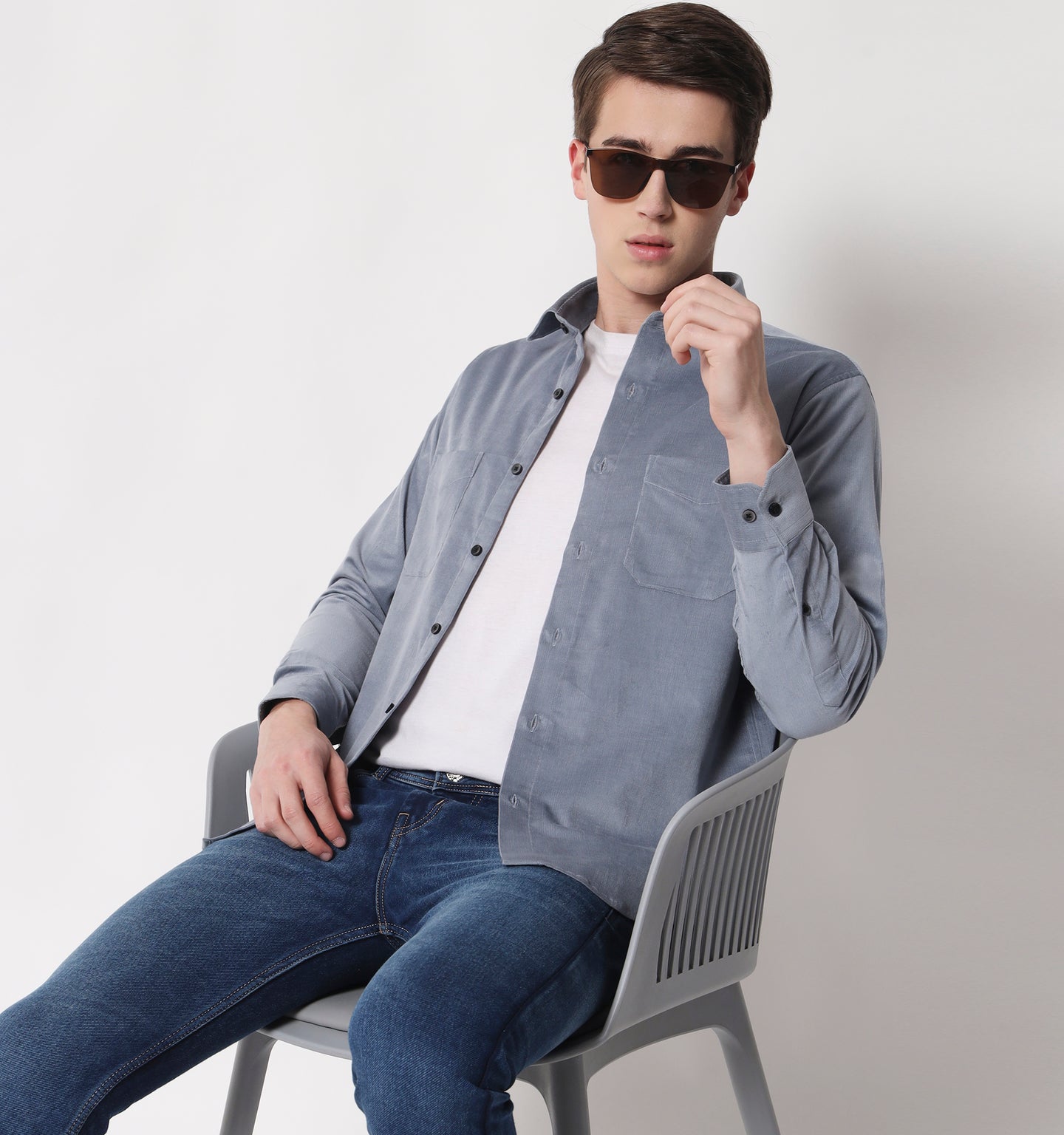 Buy Online|Spykar Men Dark Grey Twill Regular Slim Fit Full Sleeve Denim  Shirt